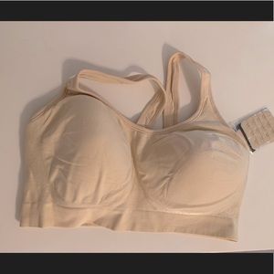 🤩NWT Truekind Daily Comfort Wirefree Shaper Bra🤩